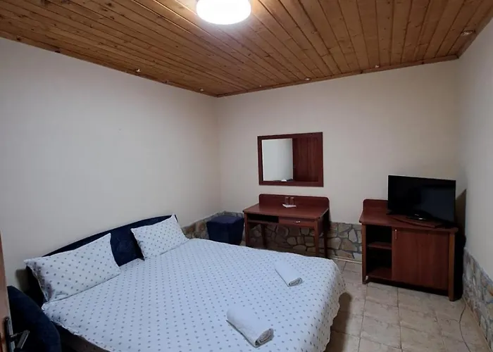 стария чинар